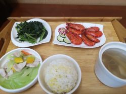 -卓玥国际月子会所(罗山路店)