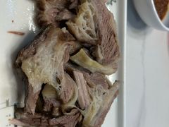 -三江源美食城
