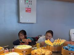 -龍歌自助小火锅(市南金茂湾店)
