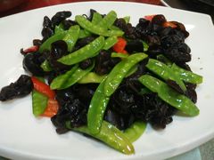 荷兰豆炒黑木耳-化州大众美食城(宝安老牌店)