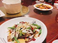 -将就吃农家特色土菜馆