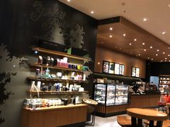 -星巴克(金华东阳银泰城店)