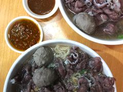 牛丸牛展肉粉-菜忠潮州牛肉店(岗厦店)