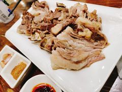 手抓羊肉-清真·玛丽亚新疆菜主题餐厅(浙江中路店)