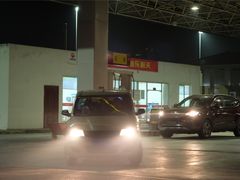 -中国石油山东高速加油站(荣县服务区隆汉高速汉源方向站)