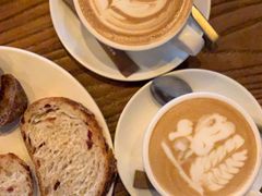 -Common Table · Brunch & Coffee