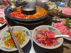 -渝大狮毛肚老火锅(巴中店)