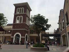 -王府井奥莱临潼小镇(临潼店)