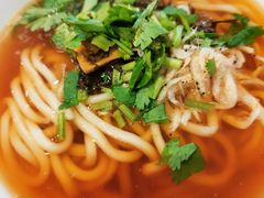 -杭州西湖湖滨银泰亚朵酒店