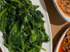 -渝信川菜 · 川味家常菜(财富购物中心店)