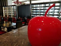 -上海虹桥西郊假日酒店