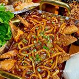 西安排队王空降成都，首家用烤馕坑做烤鱼🤩