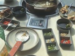 -喃喃椰·糟粕醋·椰子鸡火锅(七堡花园店)