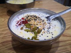 -白翔甜食店