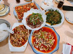 -洪霞餐馆