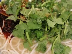 素粉-华中科技大学百景园(三楼酒店)