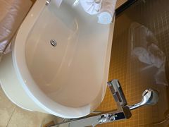 -三亚湾海居铂尔曼度假酒店