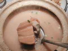 -小凤庭·地道湖北菜武昌鱼·藕汤(38年黄鹤楼店)