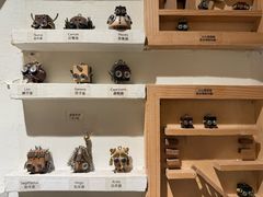 -LADY FAFA(巨鹿路陕西南路路口店)