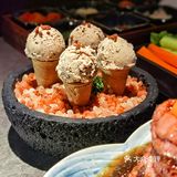 没错了，就是这一刀！现切和牛烧肉天花板
