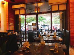 -Old House Restaurant