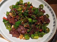 青椒炒香肠-吃饭皇帝大(合生汇店)