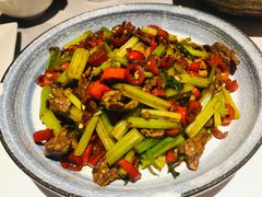 -鄱阳湖·江西小炒·瓦罐煨汤(五道口店)