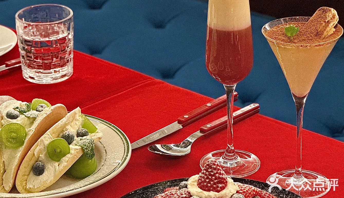 我好像找到了氛围感天花板餐吧‼️浪漫哭[流泪]