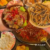[惊恐]在成都！很少看到这么炸裂的…