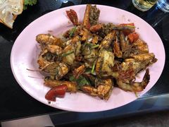 -J Daeng Seafood