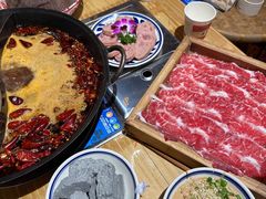 -袁山山重庆火锅(丈八北路店)