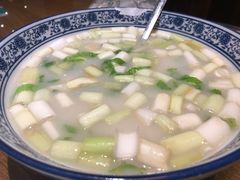 -泉畔人家·老济南经典鲁菜(大明湖店)