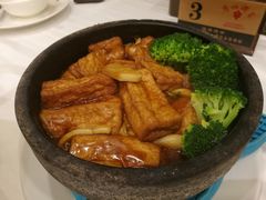石锅海鲜豆腐-广州酒家(昌岗地铁站店)