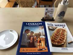 餐具摆设-LENBACH兰巴赫西餐啤酒坊(大连东港店)