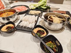 -呷哺呷哺 黄金牧场 (中发百旺店)