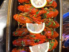 -沪小二炭火蛙锅(淮海中路美食不夜城店)