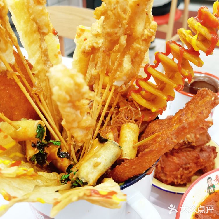 推荐给南方小土豆们，快来尝尝东北的黏糊麻辣烫吧！