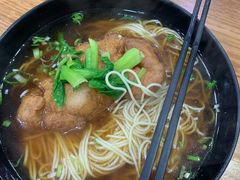 酱香大排面-老盛兴汤包馆(江宁一店)