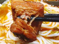 -老妈米线(港龙店)