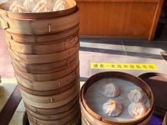 -笑来喜馄饨小笼工坊(通扬路店)