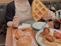 -悠航SLOWBOAT(三里屯店)