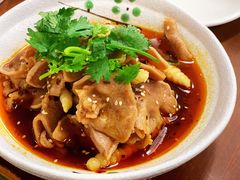 蓉城口水牛舌-付掌柜在成都·热炒砂锅集(金禾店)