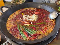 -黄潇洒老火锅(九眼桥宏济巷店)