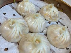 -馋三尺蟹粉小笼(人民广场店)