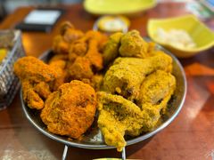 -BHC炸鸡(明洞总店)