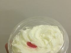 -红宝石·鲜奶小方·海派西点房(南丹店)