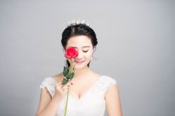 -韩国色色婚纱摄影(好评优选店)