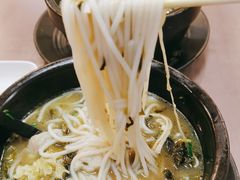 -灵芝妹子米线(瓦房店新玛特店)