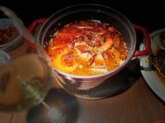 -肆海小川菜酒馆Wine Bistro (青年路店)