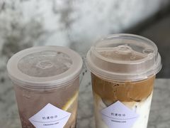 月亮河-边渡咖啡烘焙店(昙华林店)